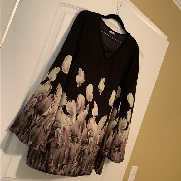 Small Goldspark Dress - Picture 1 of 3